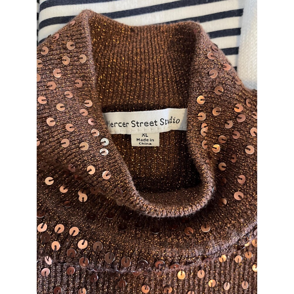 Brown Mercer Street Studio sweater in like new condition. Sequined Size XL - Picture 3 of 4